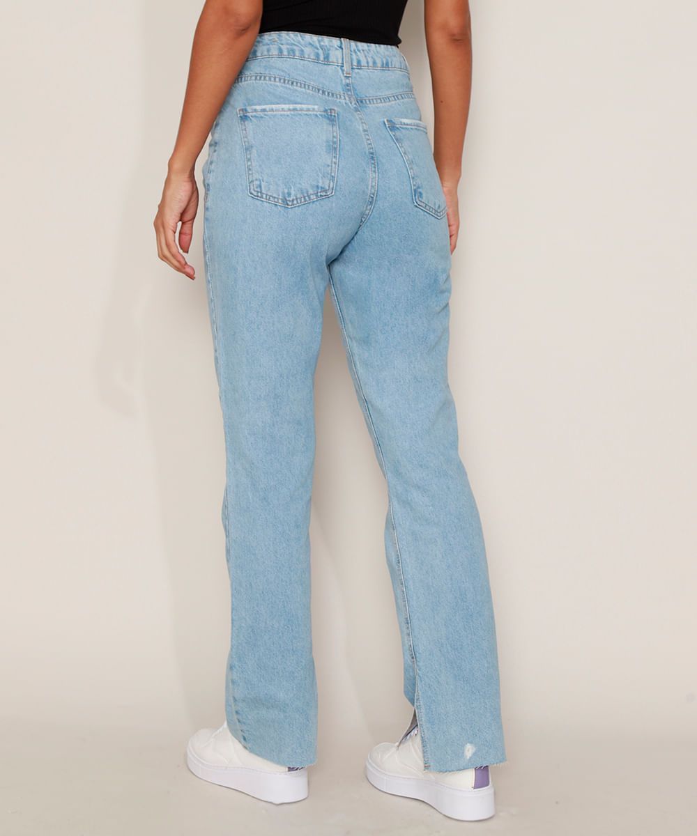 Calça Jeans com Fenda na Barra