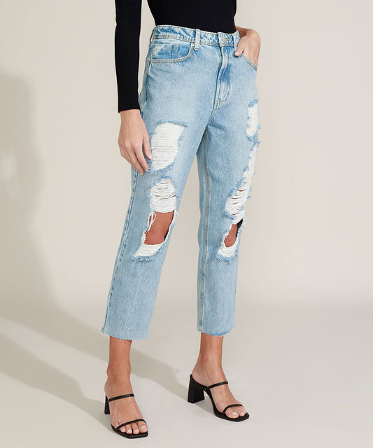 Calça Jeans Capri Destroyed