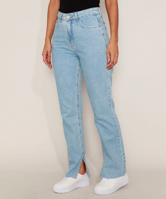 Calça Jeans com Fenda na Barra